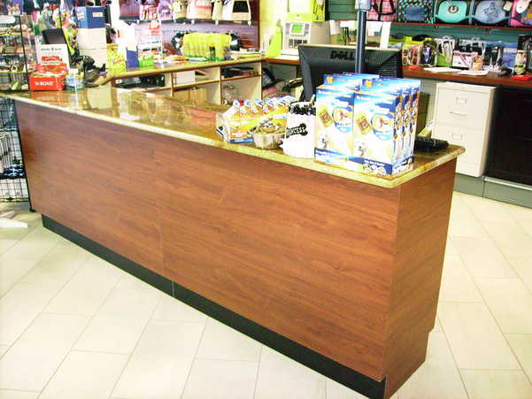 Retail Sale Counter Baeti